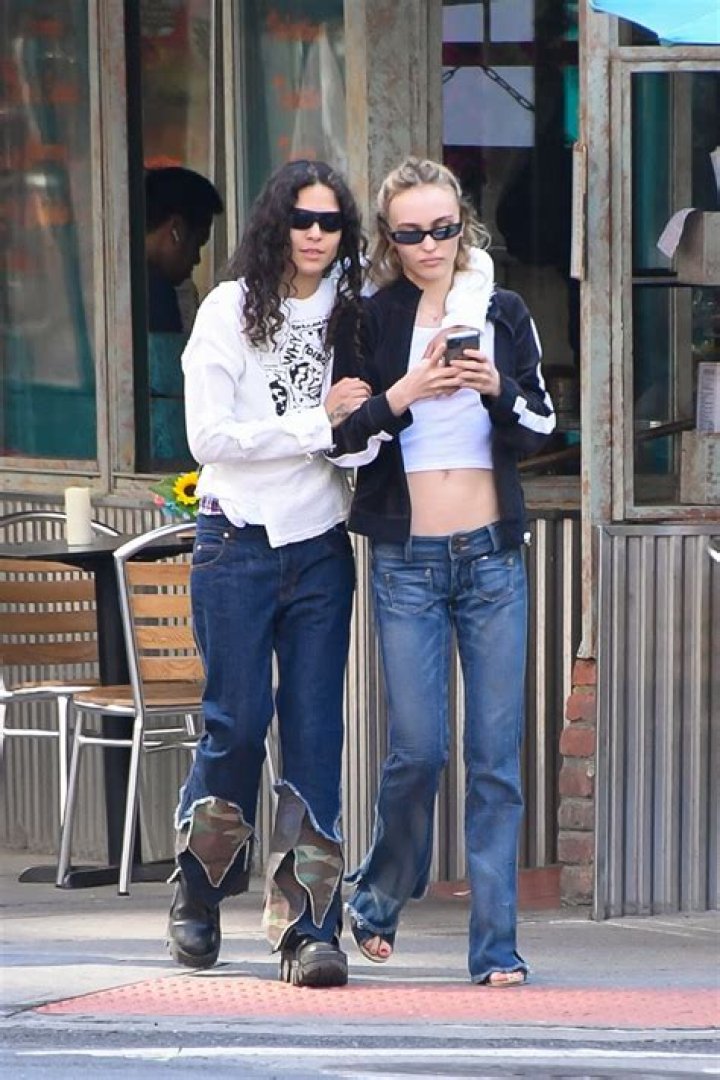 070 shake, lily-rose depp