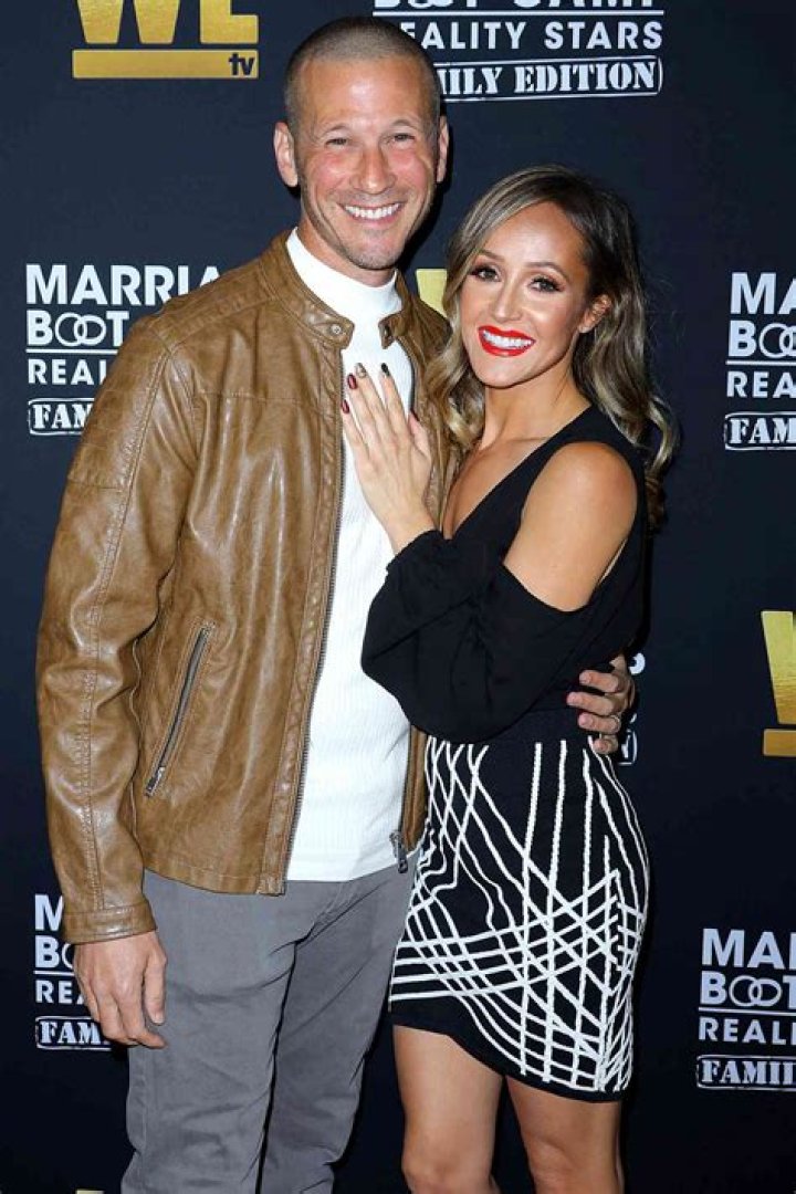 10 Red Flags 'Bachelorette' Ashley Hebert Should Have Noticed About Player Bentley Williams!