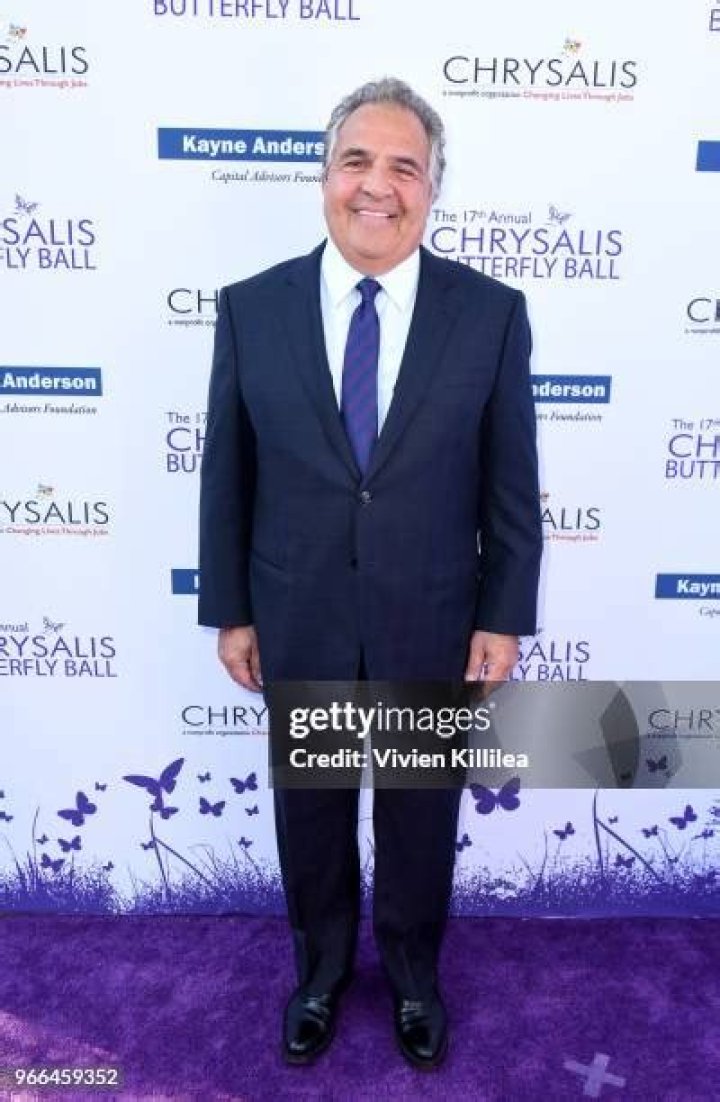 17th Annual Chrysalis Butterfly Ball &ndash; Arrivals