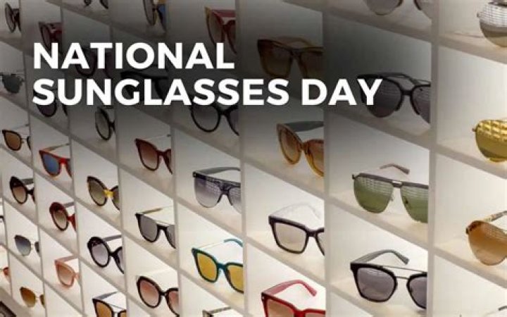 19 Hottest Celebs In Shades On National Sunglasses Day — PICS