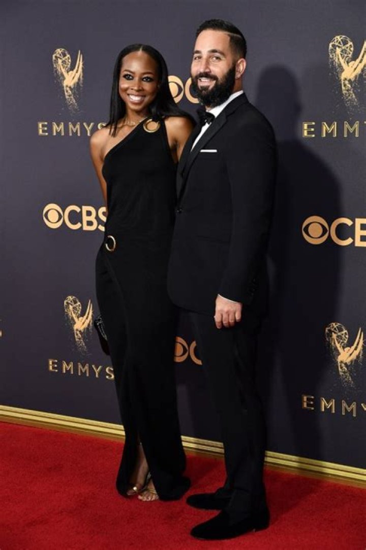 2017 Emmy Awards’ Hottest Couples — PICS
