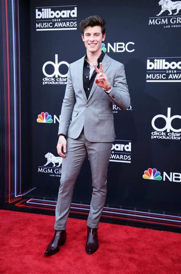 2018 Billboard Music Awards Men’s Fashion — See The Hottest Hunks