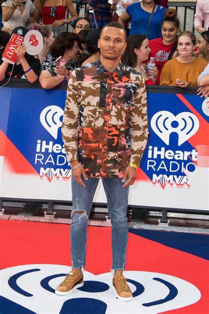 2018 iHeartRadio Much Music Video Awards Red Carpet