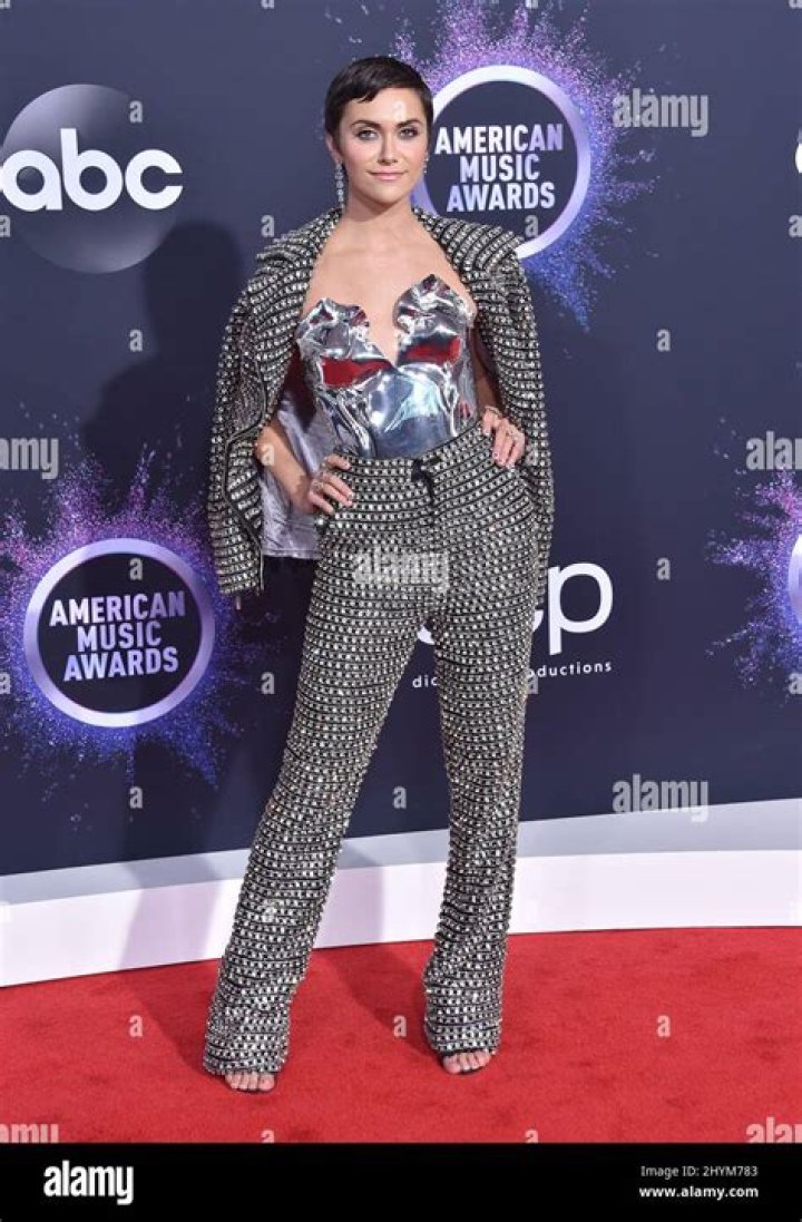 2019 American Music Awards held at the Microsoft Theatre on November 24, 2019 in Los Angeles, CA. &copy; OConnor-Arroyo/AFF-USA.com. 24 Nov 2019 Pictured: Kelly Osbourne. Photo credit: OConnor-Arroyo/AFF-USA.com / MEGA TheMegaAgency.com +1 888 505 6342 (Mega Agency TagID: MEGA555646_001.jpg) [Photo via Mega Agency]