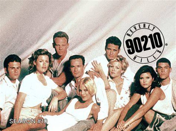 90210 Season 5 Episode 9