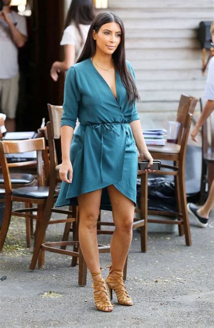 A stylish Kim Kardashian is seen leaving Jon & Vinny's restaurant after having dinner with Scooter Braun and his wife in Brentwood. It is worth mentioning that on Jon & Vinny's dinner menu there is a dish called "Ham & Yeezy.". 17 Apr 2021 Pictured: Kim Kardashian. Photo credit: Photographer Group/MEGA TheMegaAgency.com +1 888 505 6342 (Mega Agency TagID: MEGA747391_001.jpg) [Photo via Mega Agency]