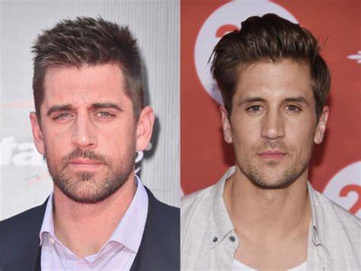 Aaron Rodgers, Jordan Rodgers