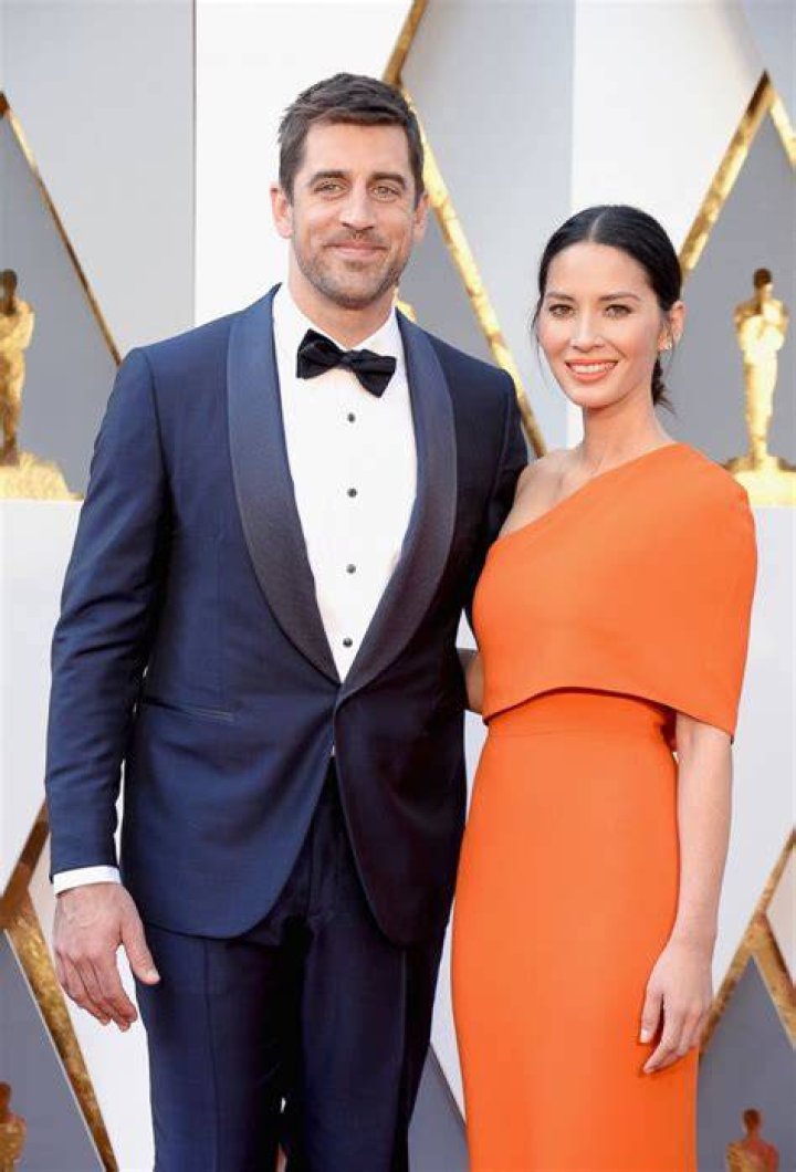 Aaron Rodgers, Olivia Munn