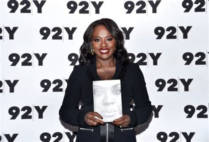 Actor Viola Davis poses backstage before discussing her book "Finding Me" at 92 Street Y, in New York Viola Davis Appears at 92Y, New York, United States - 27 Apr 2022