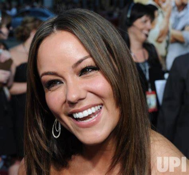 Actress Katy Mixon visits HollywoodLife.com to discuss her hit series American Housewife.