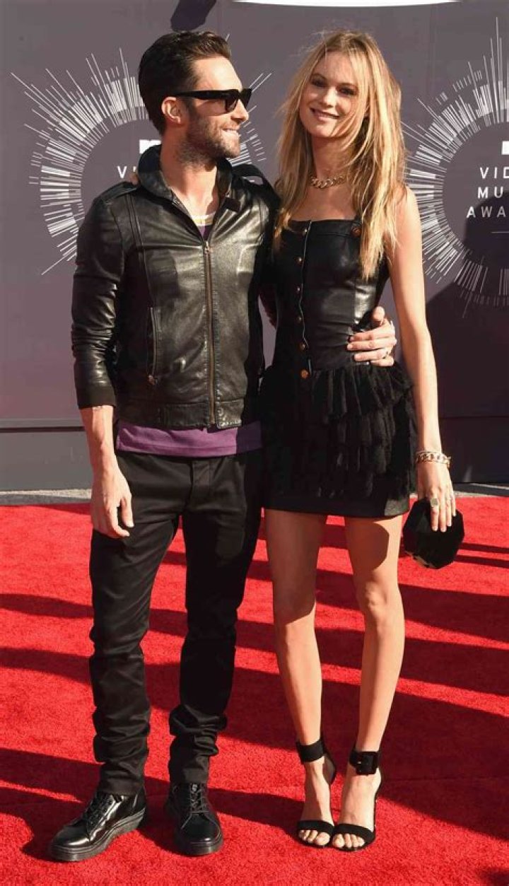 adam levine behati prnsloo