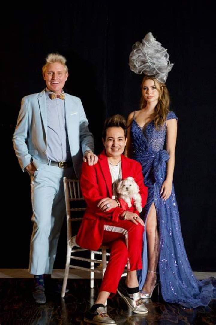 Adeline Beador Struck A Pose With Pol&rsquo; Atteu & His Husband Patrik Simpson