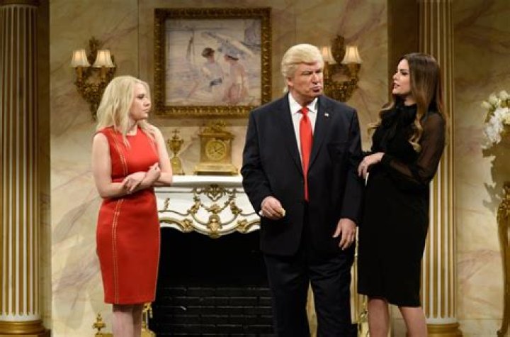 Alec Baldwin as Donald Trump and Jim Carrey as Joe Biden