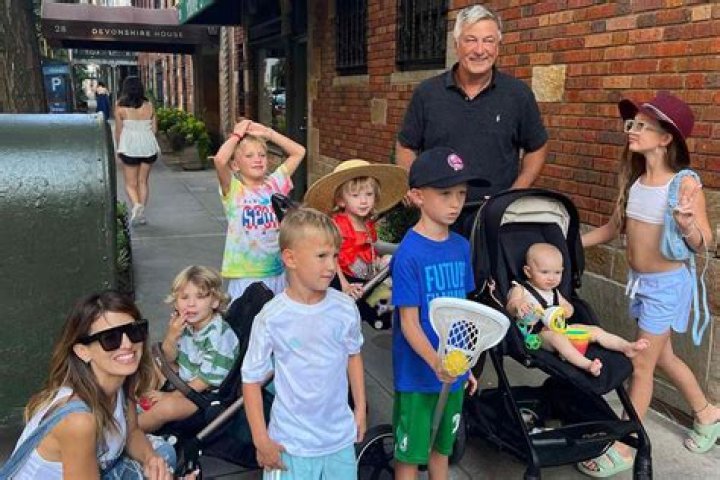 Alec & Hilaria Baldwin Brave Chaos On NYC Stroll With All 6 Kids, Aged 3 Mos. To 7 — See Pics