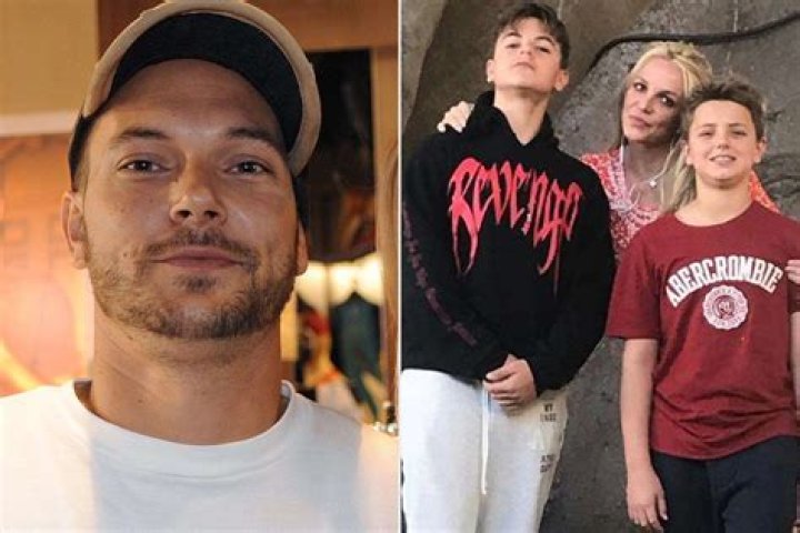 All About Her Sons Sean and Jayden – Hollywood Life