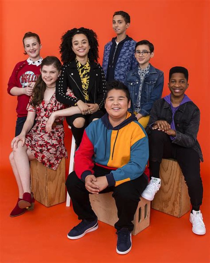 ‘All That’ New Cast — Exclusive Portraits – Hollywood Life