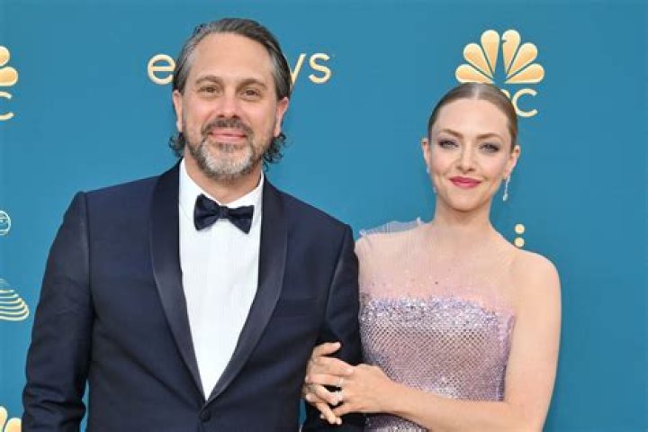 Amanda Seyfried, Thomas Sadoski
