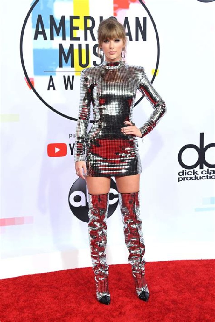 AMAs 2018 &mdash; Best Hair & Makeup