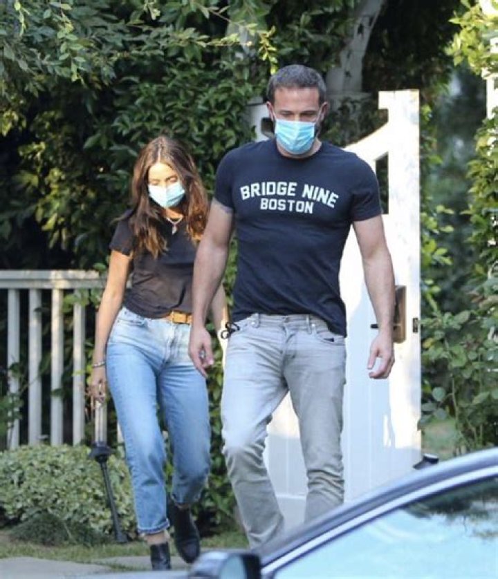 Ana de Armas & Ben Affleck Take A Big Step