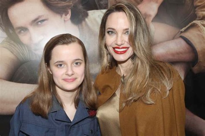 Angelina Jolie & Vivienne in Rome