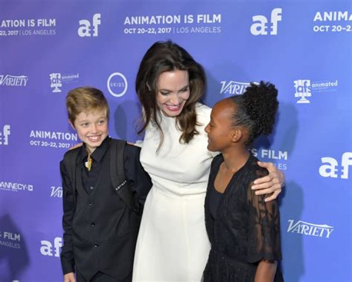 angelina jolie pitt shiloh zahara