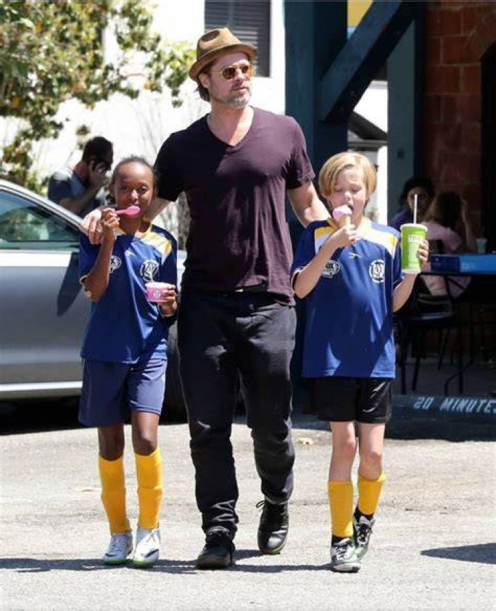 Angelina Jolie Takes the Kids to Nobu