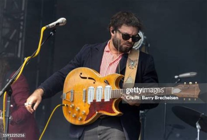 Angus Stone of Dope Lemon