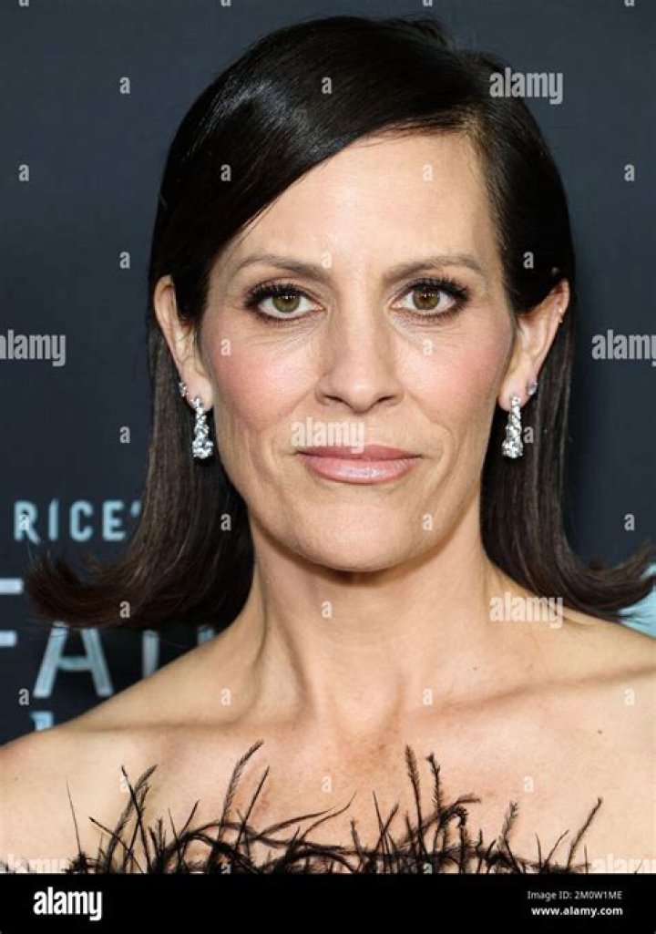 Annabeth Gish