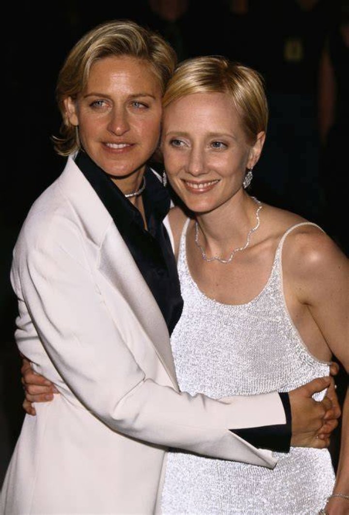 Anne Heche and Ellen Degeneres BMG Party at the 42nd Annual Grammy Awards February 23, 2000 Los Angeles, CA Anne Heche and Ellen Degeneres BMG Entertainment Party following the 42nd Annual Grammy Awards. Photo&reg; Eric Charbonneau / BEImages