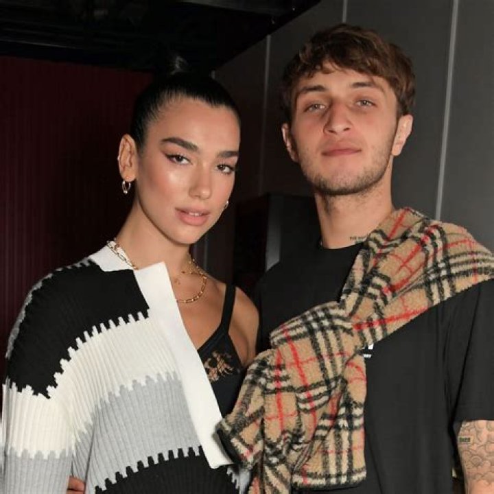 Anwar Hadid & Dua Lipa