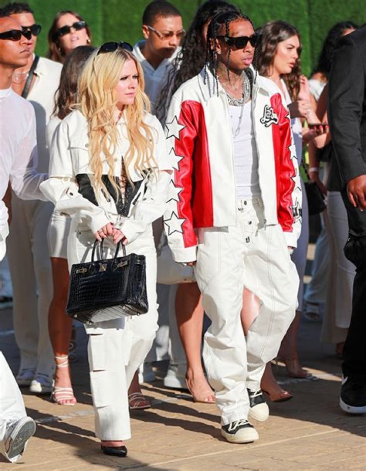 Are Tyga and Avril Lavigne Still Together? Inside Their Relationship – Hollywood Life