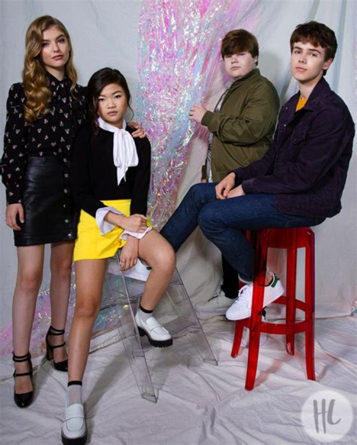 ‘Are You Afraid Of The Dark’ Cast Exclusive Portraits – Hollywood Life