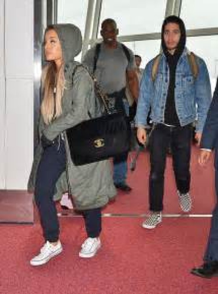 Ariana Grande Dumped Ricky Alvarez