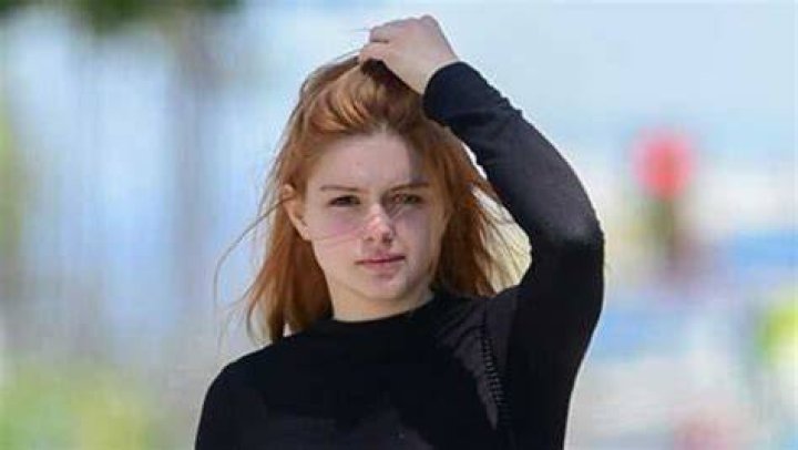 Ariel Winter Shows Off Her Intense Workout At The Gym & Admits She Feels ‘Healthier’ Than Ever