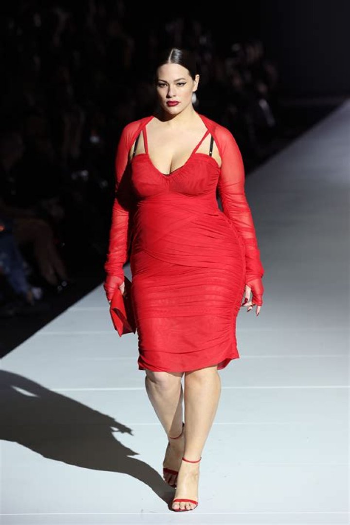 ashley graham fashion show