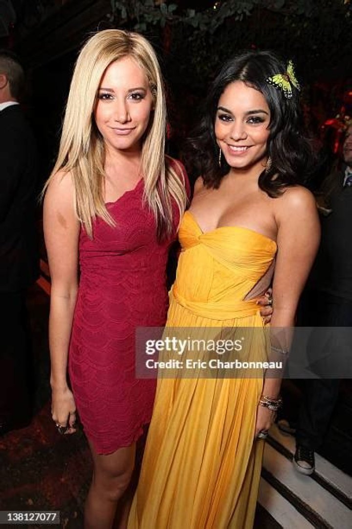 Ashley Tisdale and Vanessa Hudgens
