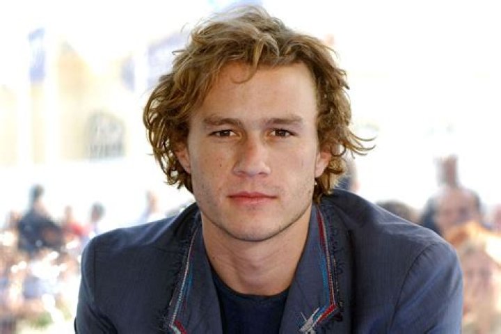 Australian actor Heath Ledger poses at the Four Seasons Hotel in Beverly Hills, Calif., March 31, 2001. Ledger, 22, who appeared as Mel Gibson's battle-hungry son in "The Patriot," will be seen in Columbia Pictures upcoming film "A Knight's Tale." The film is about a squire who masquerades as a knight so he can compete in tournaments, aided by a ragtag pit crew that includes an out-of-work scribe named Geoffrey Chaucer. (AP Photo/Michael Caulfield)