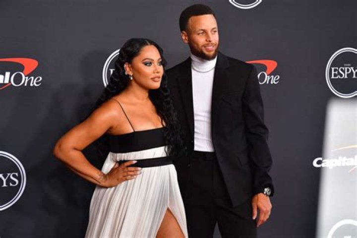 Ayesha Curry Shares Bikini Photos With Shirtless Steph Curry – Hollywood Life