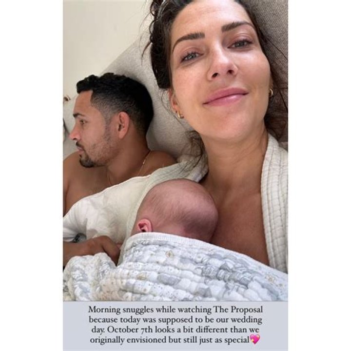 ‘Bachelorette’ Star Becca Kufrin Pregnant & Expecting 1st Baby With Thomas Jacobs