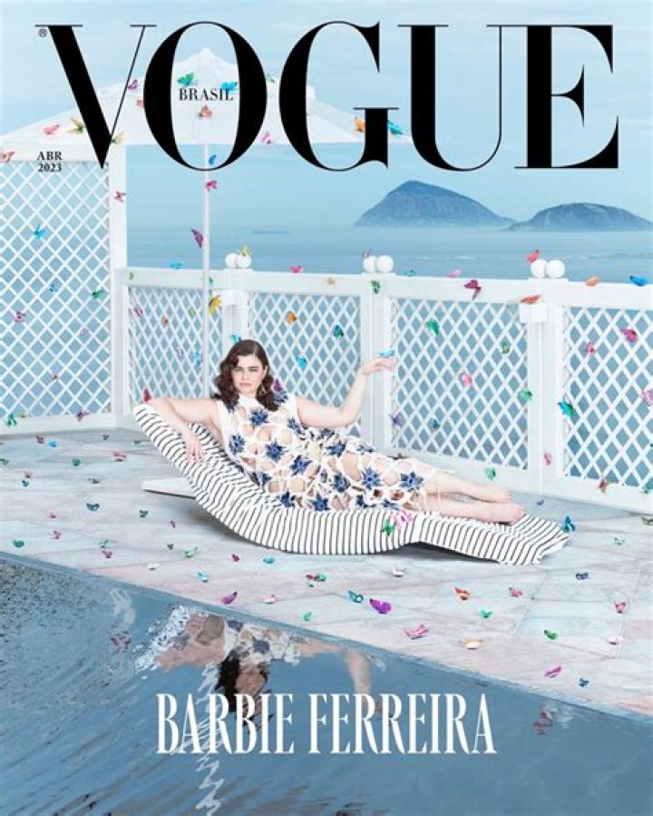 Barbie Ferreira wears Emi Jay