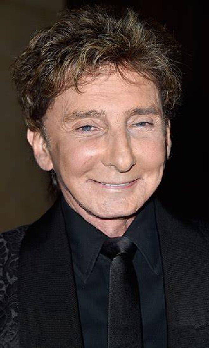 Barry Manilow Celeb Profile – Hollywood Life