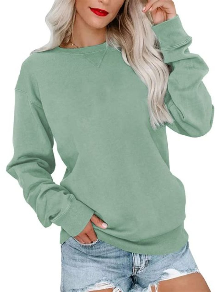 Best Cropped Sweatshirt For Women For Under $30 – Hollywood Life