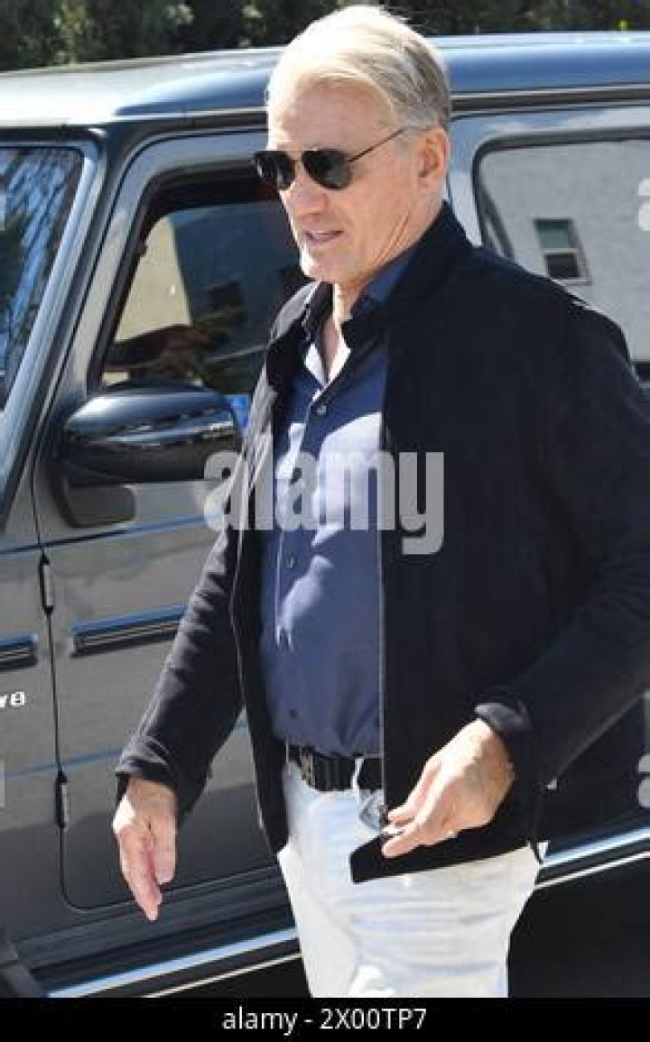 Beverly Hills, CA - Dolph Lundgren takes his daughter Ida to lunch in Beverly Hills. Pictured: Dolph Lundgren, Ida Lundgren BACKGRID USA 15 JUNE 2022 USA: +1 310 798 9111 / UK: +44 208 344 2007 / *UK Clients - Pictures Containing Children Please Pixelate Face Prior To Publication*