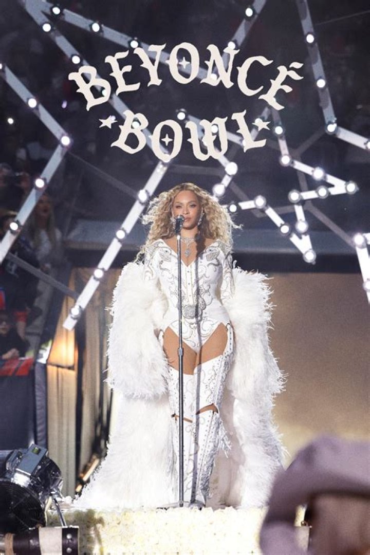 Beyonce at the 2008 American Music Awards Show