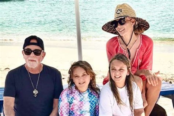 Billy Joel, Daughter Della Joel, & Wife Alexis Roderick in 2019