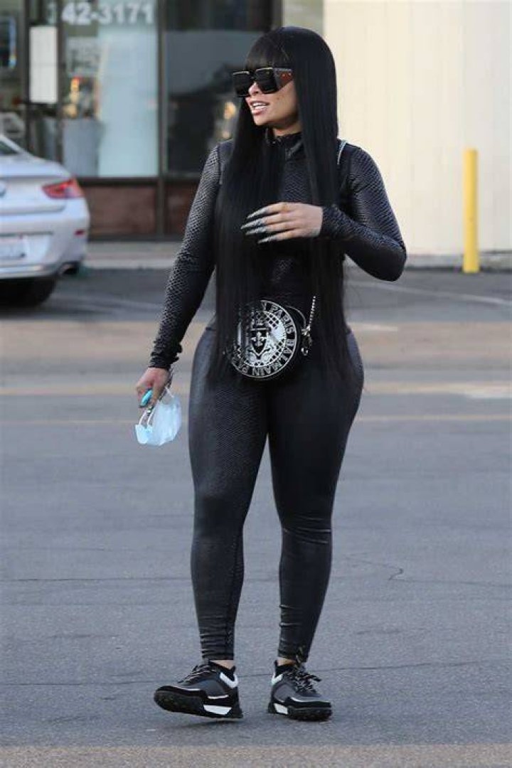 Blac Chyna in a black velvet dress at the Oscars