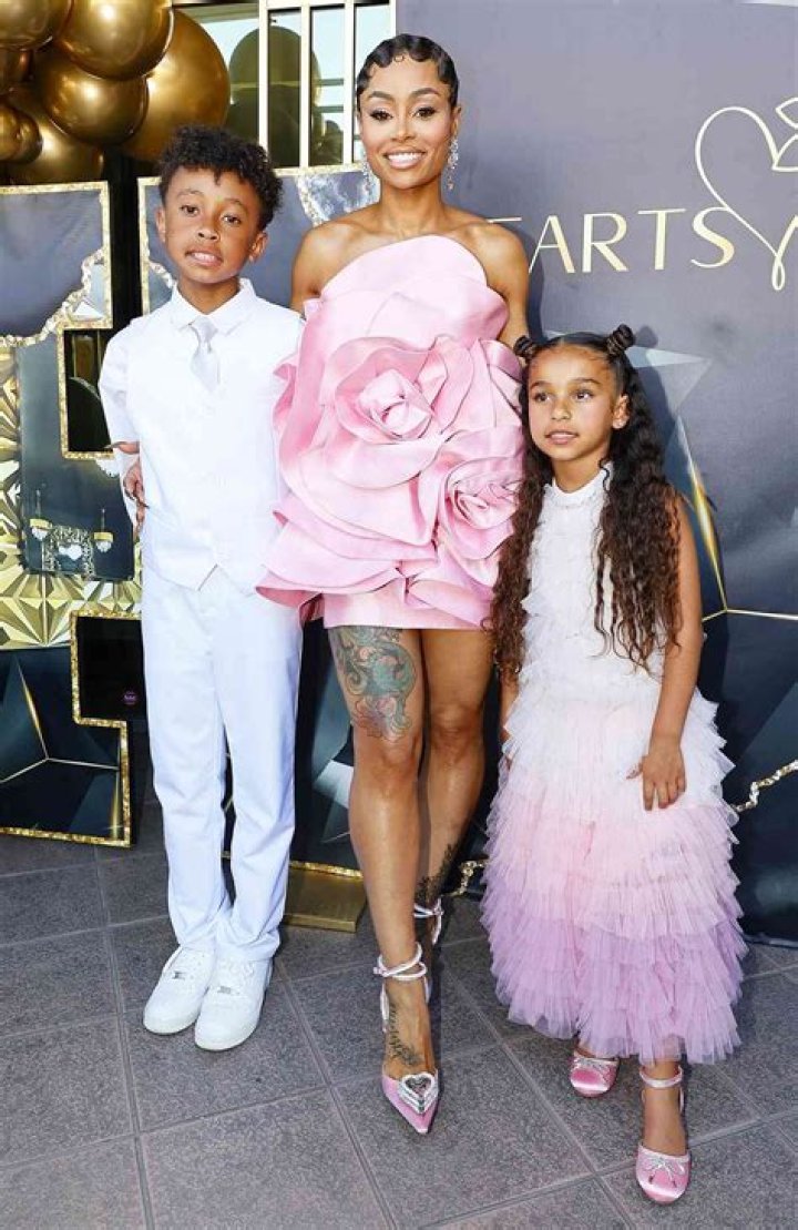 Blac Chyna’s Alleged Side Piece Ferrari Dumps Her & Returns $130K In Jewelry