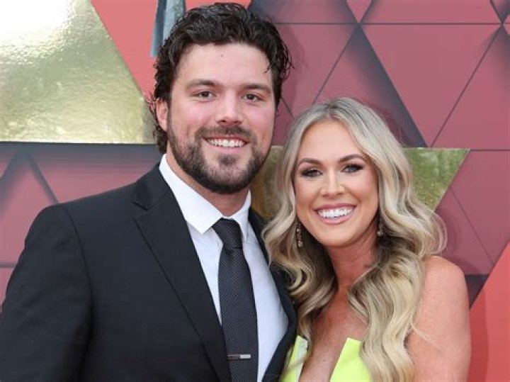 blake bell, lyndsay bell