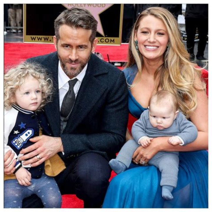 Blake Lively Pregnant With Baby Number Four With Ryan Reynolds: Photo – Hollywood Life