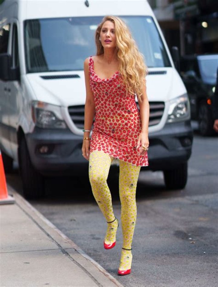 Blake Lively’s Fall Fashion — See 7 Stunning Looks In One Day